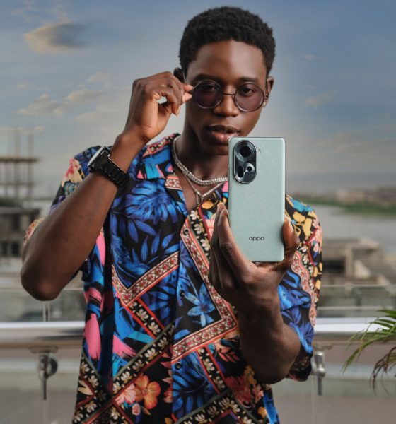 OPPO Reno11’s 67W SUPERVOOCTM Flash Charge technology