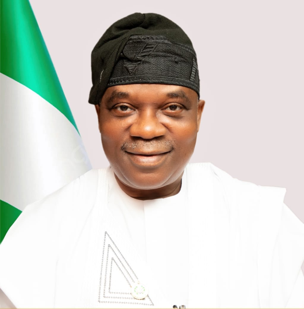 Minister of State for Foreign Affairs, Ambassador Sola Enikanolaiye